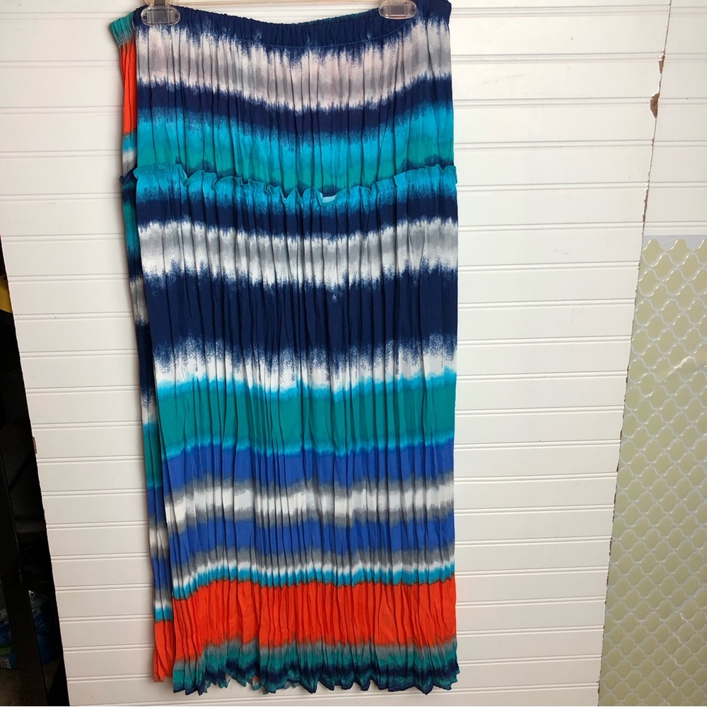 3 for $25 NWT Jennie & Marlis Pleated Maxi Skirt Sz L